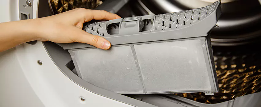 Signs Of A Clogged Dryer Lint Trap in Marina, California